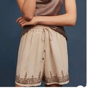 MAEVE ANTHROPOLOGIE CRUISE EMBELLISHED WOMEN’S TAN SHORTS NWT SZ L